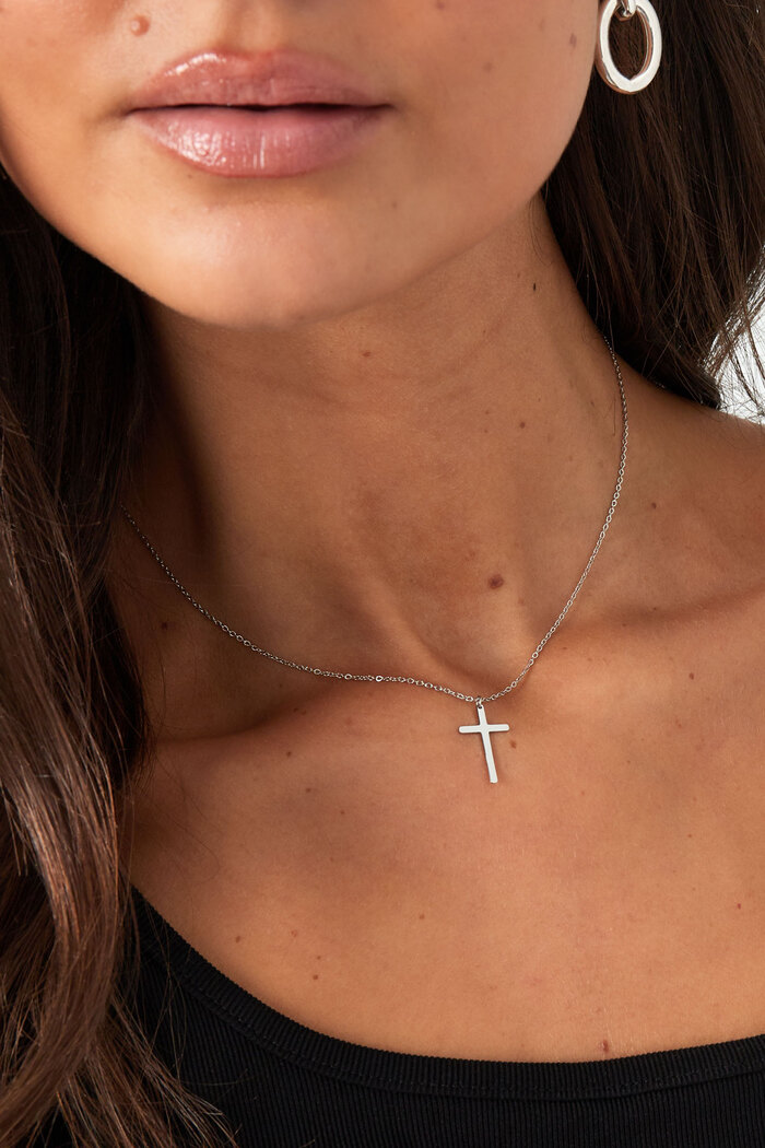 Halskette mit Kreuzanhänger – Silber Bild3
